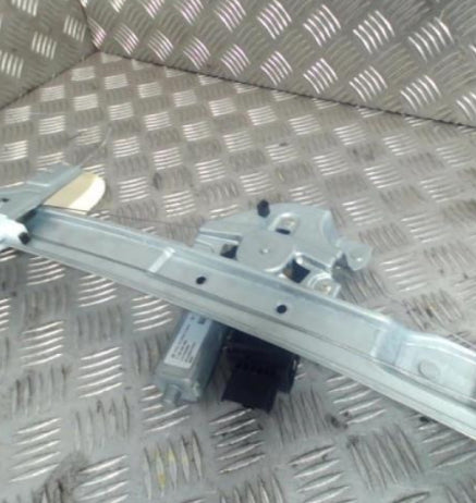 Réemploi
Lève-vitre avant droit
Citroën C3 3